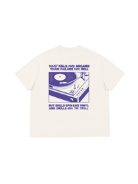 Áo Thun Boxy Doubt Kills More Dreams